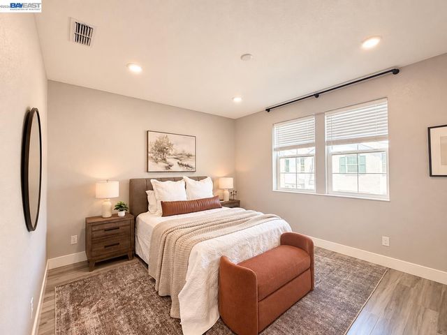 3141 Bluebird court, West Sacramento, CA 95691