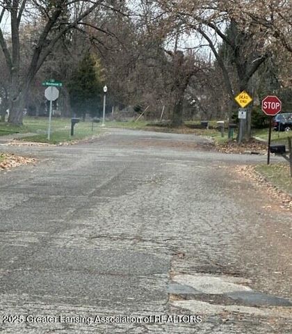 4731 Palmer Street, Lansing, MI 48910