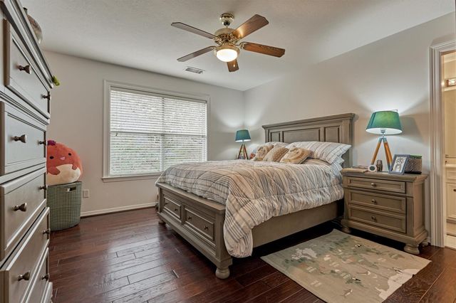 91 Wind Ridge Circle, The Woodlands, TX 77381