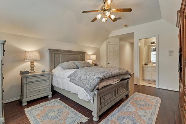 91 Wind Ridge Circle, The Woodlands, TX 77381