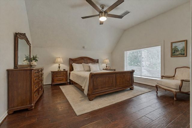 91 Wind Ridge Circle, The Woodlands, TX 77381