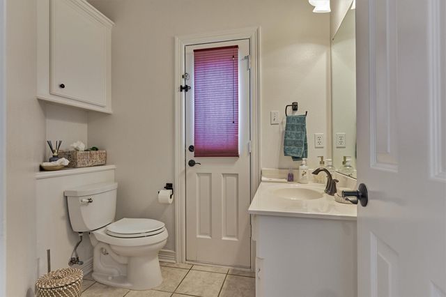 91 Wind Ridge Circle, The Woodlands, TX 77381