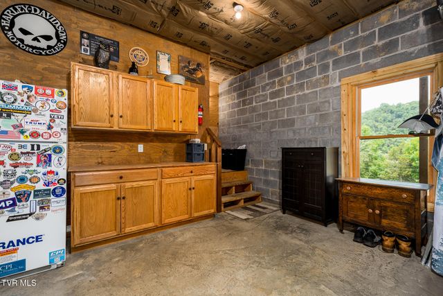 2288 Norris Hollow Road, Butler, TN 37640
