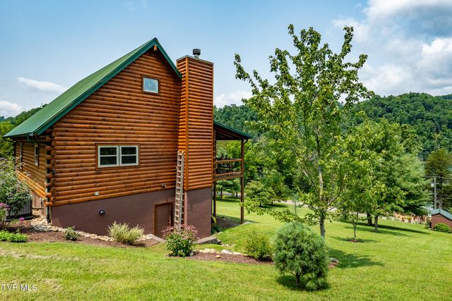 2288 Norris Hollow Road, Butler, TN 37640