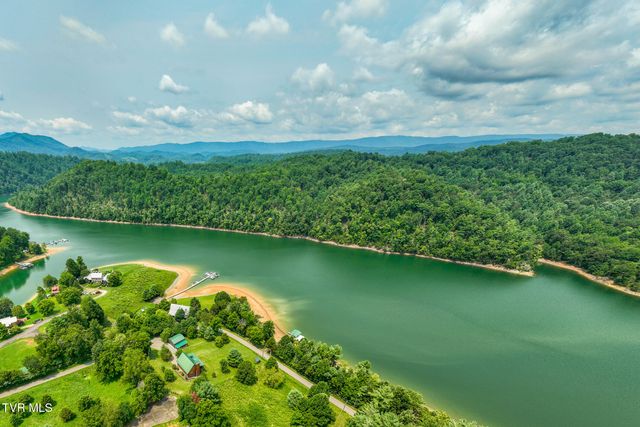 2288 Norris Hollow Road, Butler, TN 37640