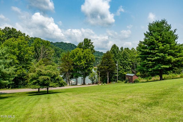 2288 Norris Hollow Road, Butler, TN 37640