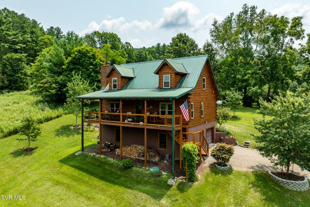 2288 Norris Hollow Road, Butler, TN 37640
