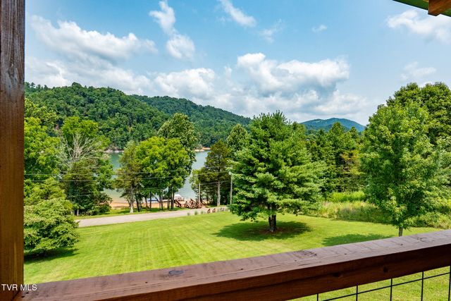 2288 Norris Hollow Road, Butler, TN 37640