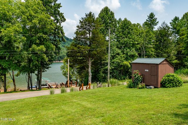 2288 Norris Hollow Road, Butler, TN 37640