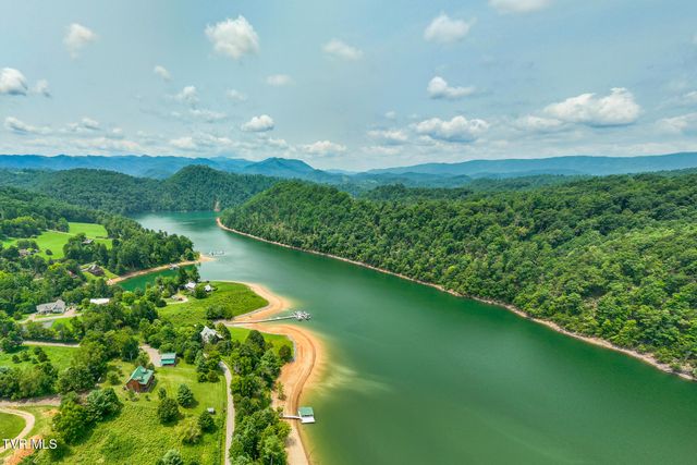 2288 Norris Hollow Road, Butler, TN 37640