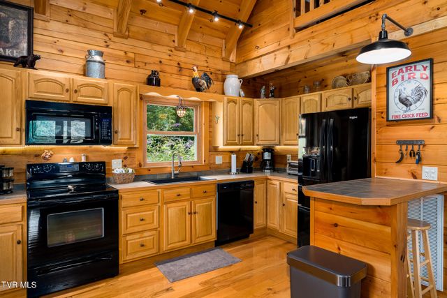 2288 Norris Hollow Road, Butler, TN 37640