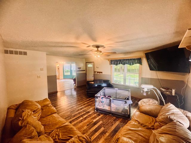 163 Holly Hock Drive, Liberty, KY 42539