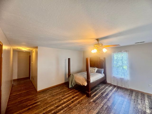 163 Holly Hock Drive, Liberty, KY 42539