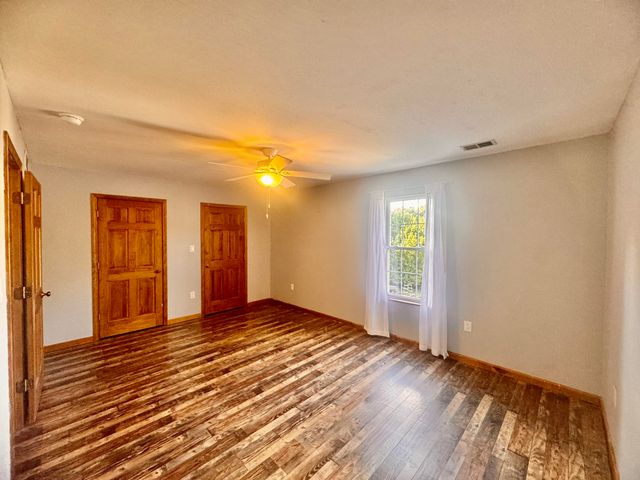 163 Holly Hock Drive, Liberty, KY 42539