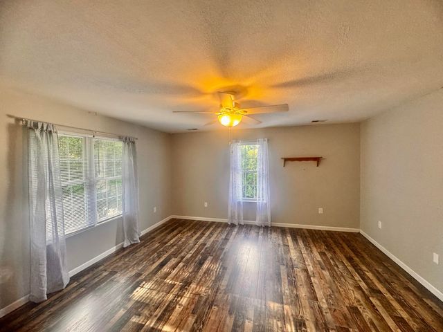 163 Holly Hock Drive, Liberty, KY 42539