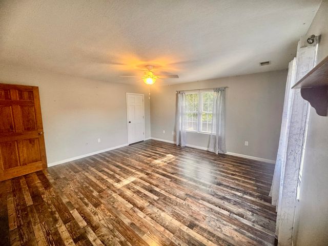 163 Holly Hock Drive, Liberty, KY 42539