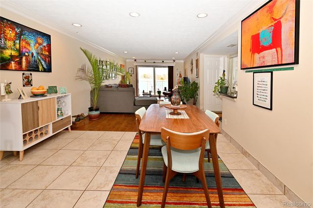 1966 Klingensmith Road 18C, Bloomfield Hills, MI 48302