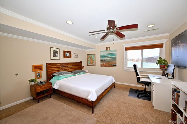 1966 Klingensmith Road 18C, Bloomfield Hills, MI 48302