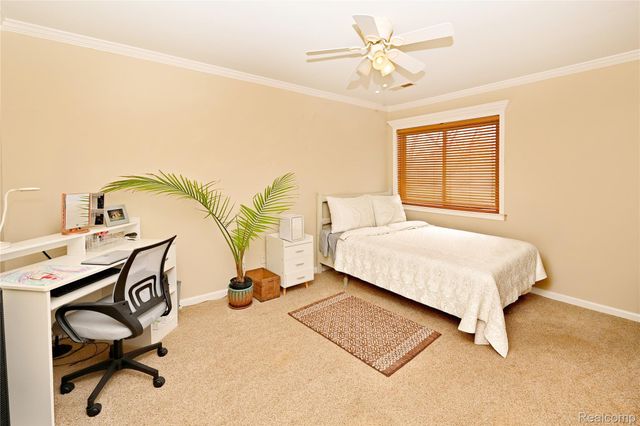 1966 Klingensmith Road 18C, Bloomfield Hills, MI 48302