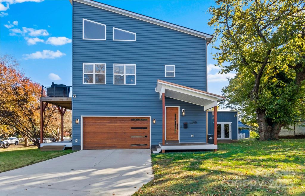 600 S Poplar Street, Winston Salem, NC 27101