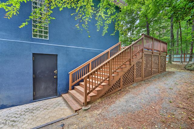 2409 Pathway Drive, Chapel Hill, NC 27516