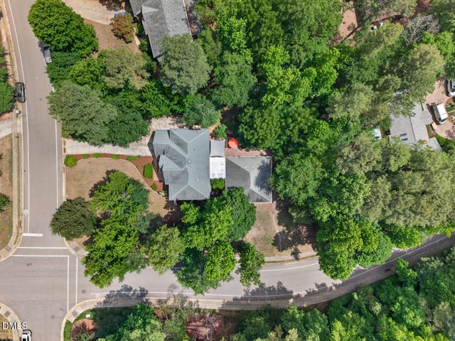 2409 Pathway Drive, Chapel Hill, NC 27516