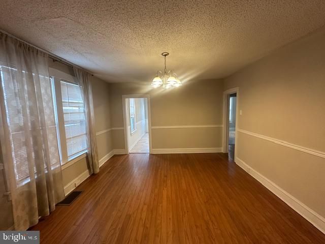 28 CENTRAL AVE, Audubon, NJ 08106