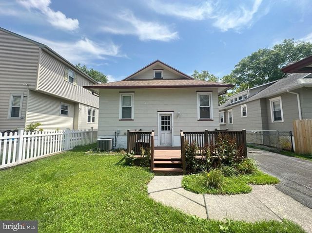 28 CENTRAL AVE, Audubon, NJ 08106