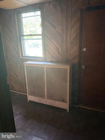 2011 E CAMBRIA ST, Philadelphia, PA 19134