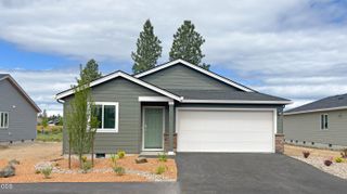 51775 Jubilee Pine Dr, La Pine, OR 97739
