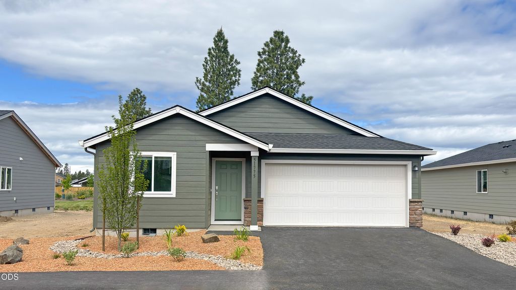 51775 Jubilee Pine Dr, La Pine, OR 97739
