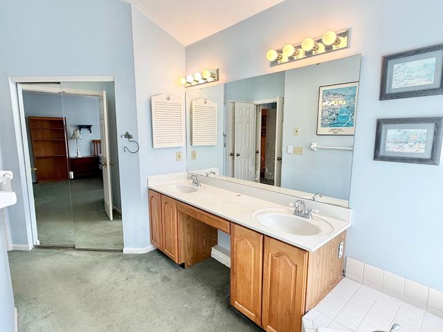 9547 Carriage Run Circle, Deerfield Twp., OH 45140