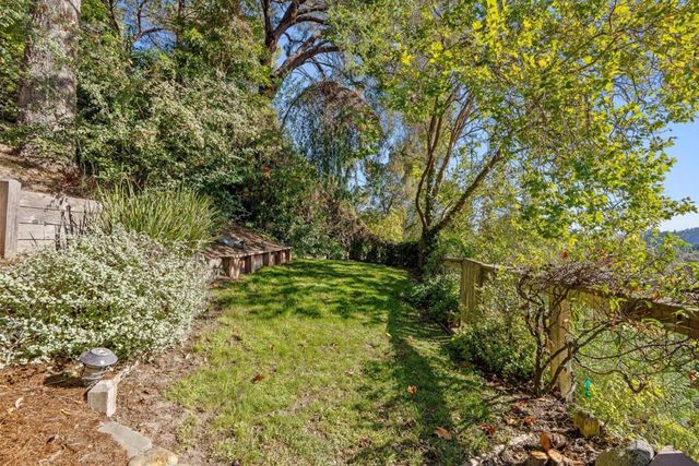 2222 Ocean Street, Santa Cruz, CA 95060