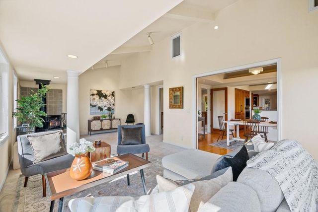 2222 Ocean Street, Santa Cruz, CA 95060