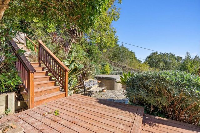 2222 Ocean Street, Santa Cruz, CA 95060