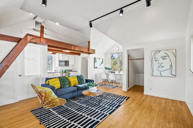 2222 Ocean Street, Santa Cruz, CA 95060