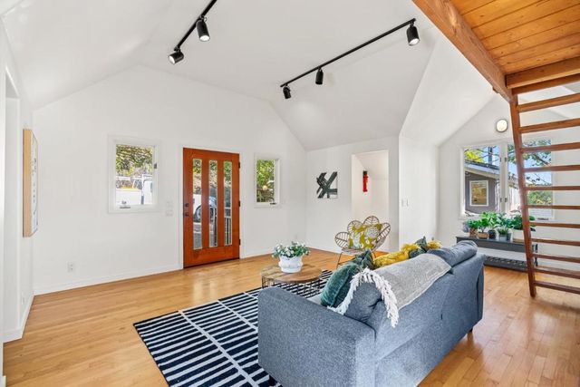 2222 Ocean Street, Santa Cruz, CA 95060