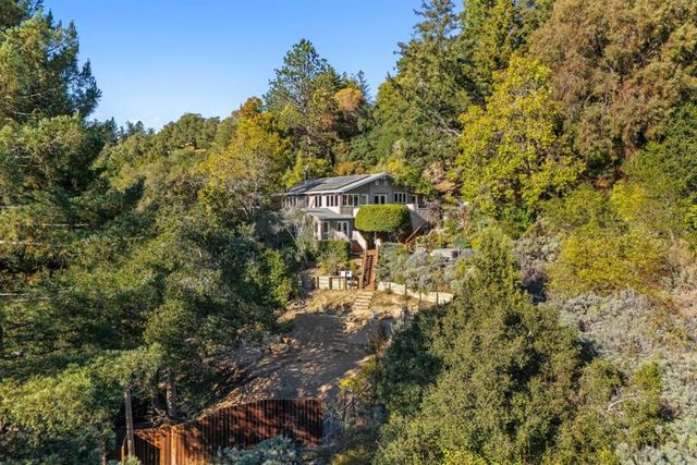 2222 Ocean Street, Santa Cruz, CA 95060