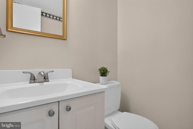 7871 BRIARDALE TER, Rockville, MD 20855
