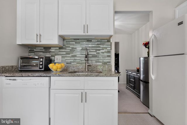 7871 BRIARDALE TER, Rockville, MD 20855