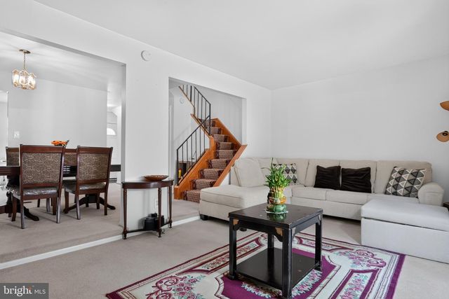 7871 BRIARDALE TER, Rockville, MD 20855