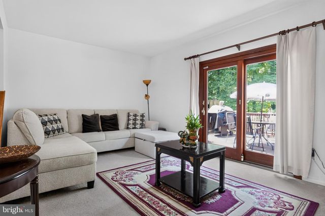 7871 BRIARDALE TER, Rockville, MD 20855