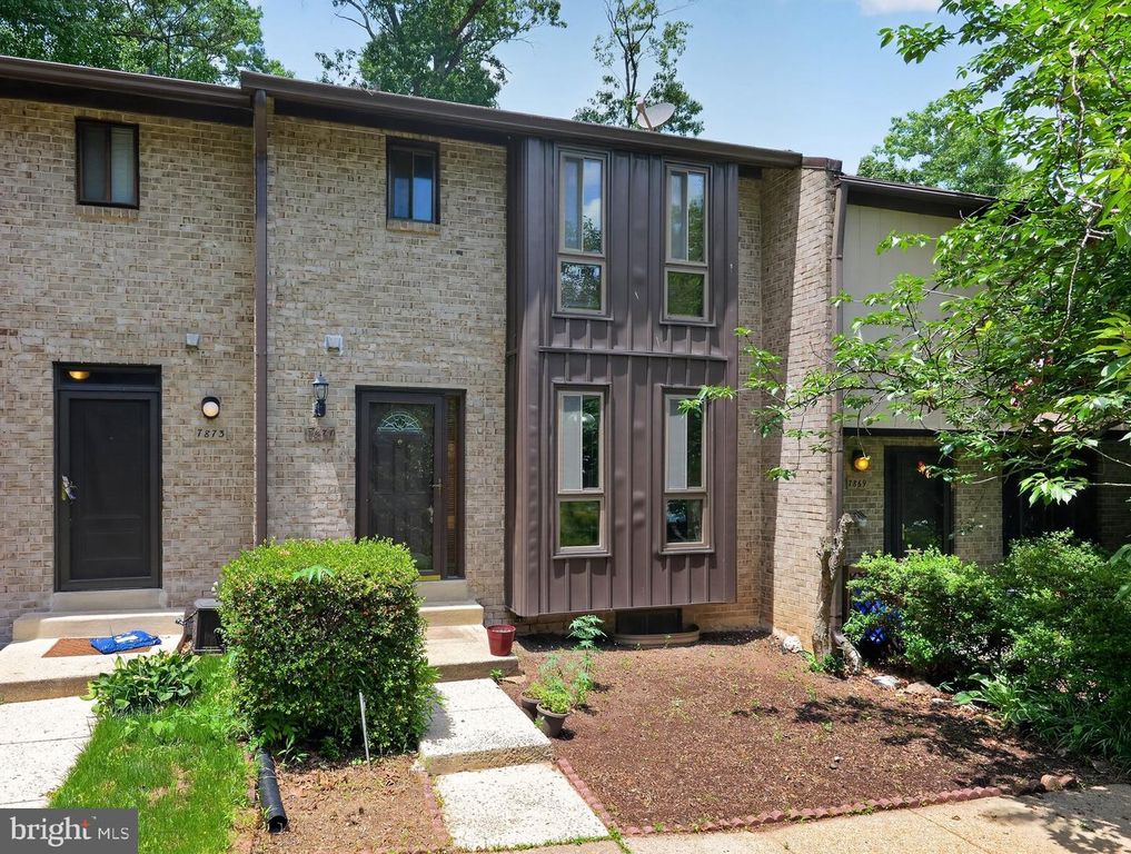 7871 BRIARDALE TER, Rockville, MD 20855