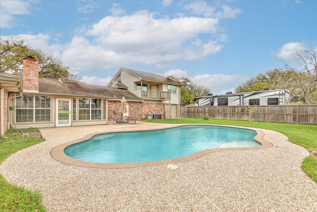 12114 Cherry Point Drive, Dayton, TX 77535