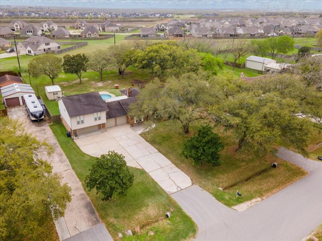 12114 Cherry Point Drive, Dayton, TX 77535