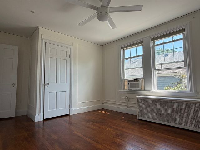 291 Russett Rd, Brookline, MA 02467