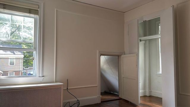 291 Russett Rd, Brookline, MA 02467