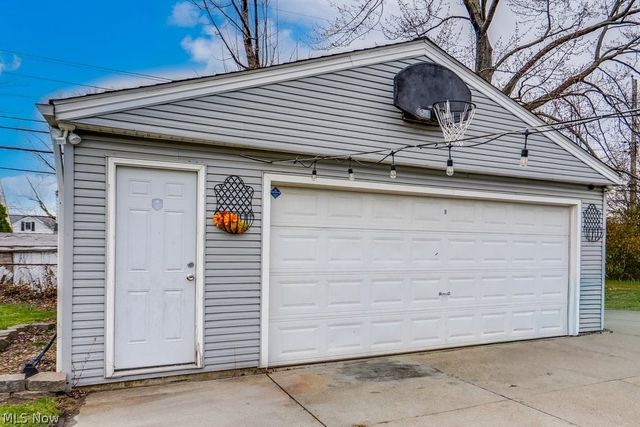 13513 York Boulevard, Garfield Heights, OH 44125