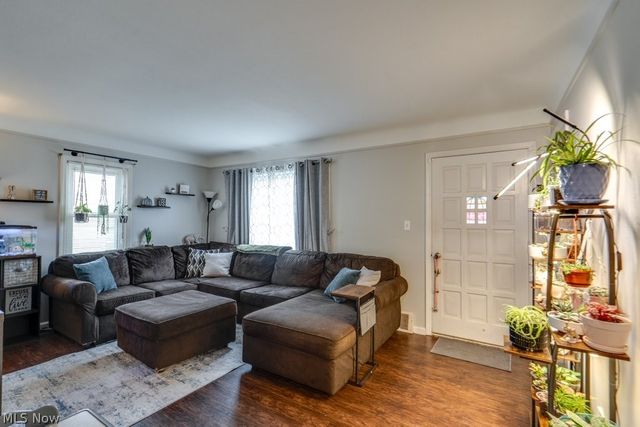 13513 York Boulevard, Garfield Heights, OH 44125