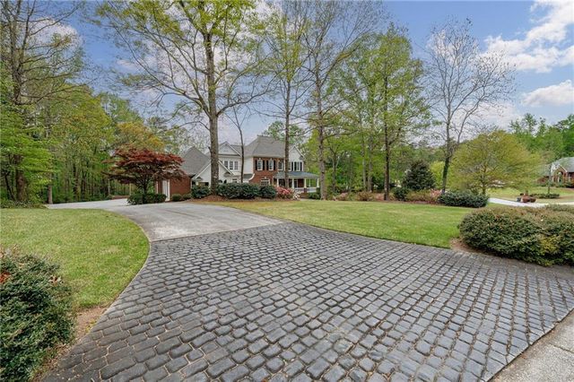 2718 Pitlochry Street SW, Conyers, GA 30094